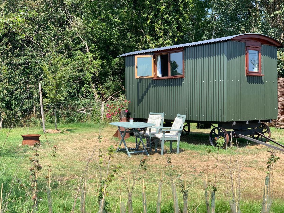 Sindles Farm Bed & Breakfast Емсуърт Екстериор снимка